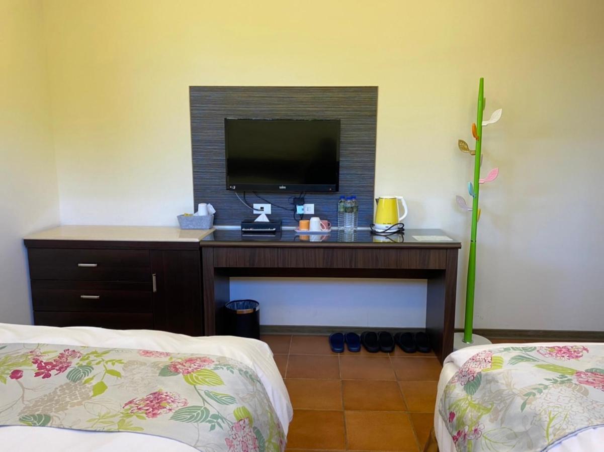רן-איי Hua Mu Xing Jing B&B מראה חיצוני תמונה