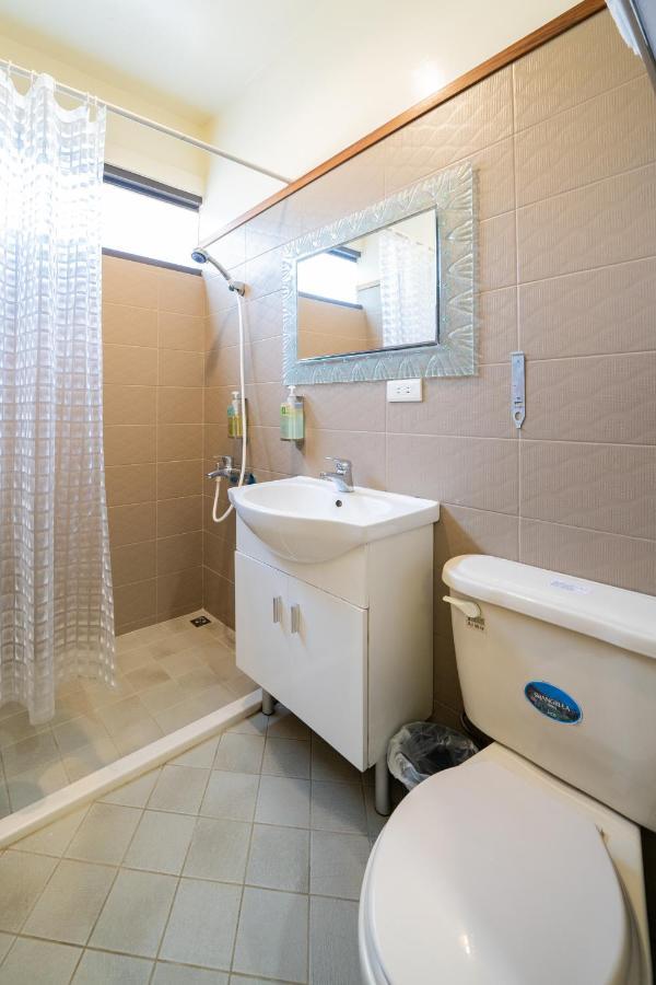 רן-איי Hua Mu Xing Jing B&B מראה חיצוני תמונה